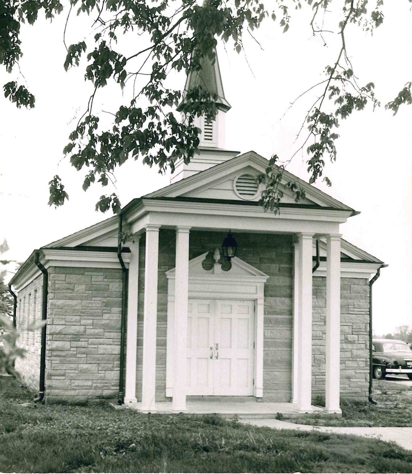 Mound Cemetery Chapel